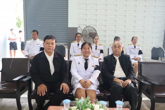 ร่วมพิธีสวดพระอภิธรรมถวายเป็นพระราชกุศล แด่ สมเด็จพระนางเจ้าสิริกิติ์ พระบรมราชินีนาถฯ