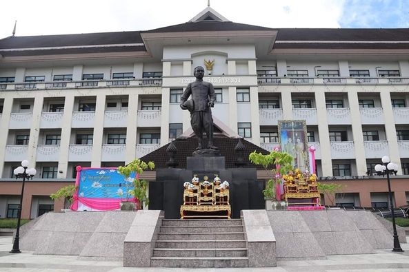 เข้าร่วมกิจกรรมจิตอาสาพัฒนา เนื่องในโอกาสวันคล้ายวันสวรรคตพระบาทสมเด็จพระจุลจอมเกล้าเจ้าอยู่หัว
