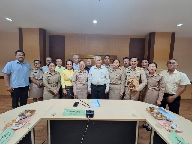 เข้าประชุมคณะกรรมการพนักงานเทศบาล (ก.ท.จ.) จังหวัดระนอง