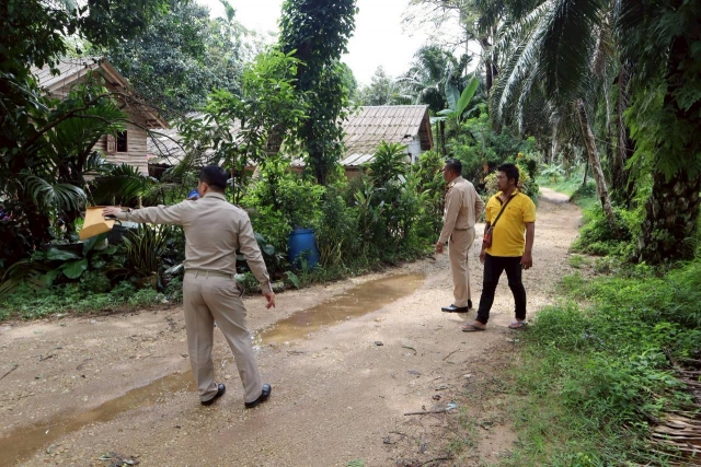 ลงพื้นที่ตรวจสอบปัญหาน้ำท่วมบริเวณ ซอยบ้านเหนือสันติ หมู่ที่ 7