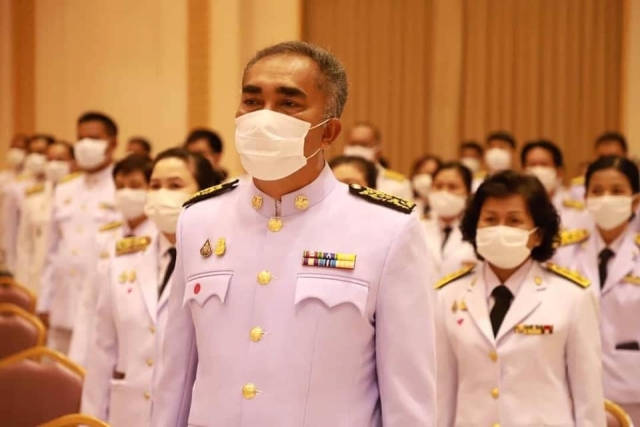 พิธีจุดเทียนถวายพระพรชัยมงคล พระบาทสมเด็จพระเจ้าอยู่หัว เนื่องในโอกาสวันเฉลิมพระชนมพรรษา
